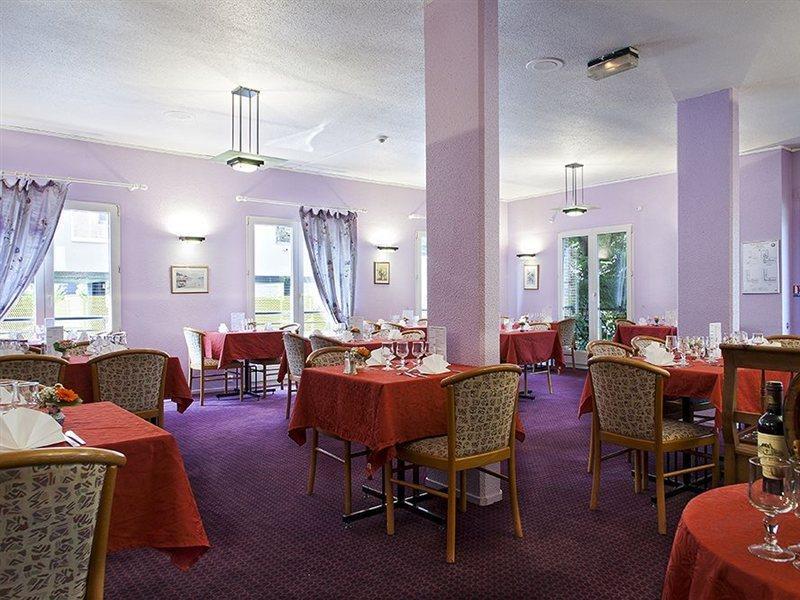 Hotel Kyriad Gare - Grand Palais Lila